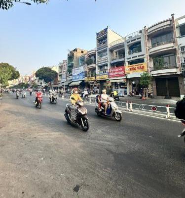 Cần bán Nhà mặt phố 336m²
