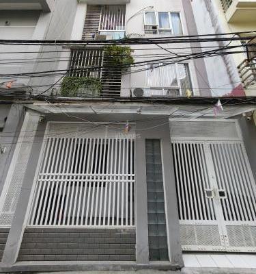 <mark style="background-color: transparent; font-weight: 400; ">Cần bán Nhà P.Quảng An 83m Ô Tô vào 🏚️ nhà, cách mặt phố 10m , sổ đẹp nở hậu.</mark>