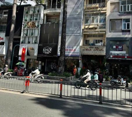 Chủ cần bán Nhà mặt phố 68m²
