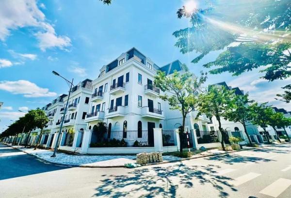 Bán biệt thự khu a đô thị dương nội 🏤 diện tích 180 m2 xây 4 tầng giá rẻ 38 tỷ@