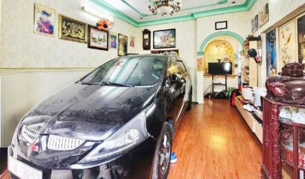 Chủ cần bán Nhà trong hẻm 100m²