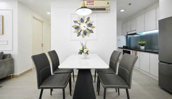 Tầng 8 ,ch 52m2 - 2 tỷ 1 🏦 ,sổ trao tay ,bank 70% góp nhẹ ,view cầu bason , ở ngay