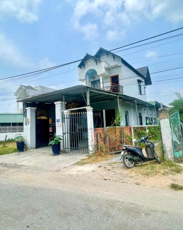 Bán nhà lầu góc 2mt / tỉnh lộ 15, xã trung an dt 168m2 kèm 🏢 3 phòng trọ 3,8 tỷ