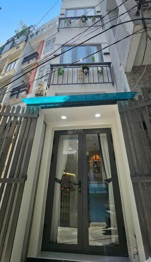 Bán Nhà trong hẻm 17m²