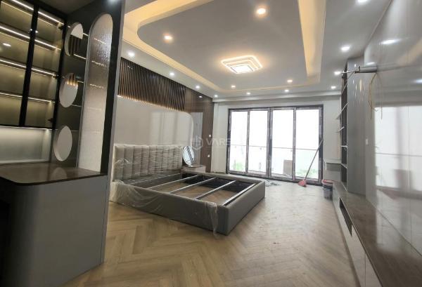 66 m2 - 5 tầng - tháng máy - 🏡 gara - ô tô - full nội- thất - ở luôn