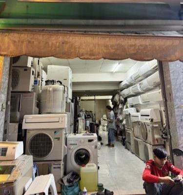 Bán Nhà mặt phố 122m²