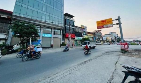 Bán 🌊 nhà mặt phố Tam Trinh khu vực đang làm đường rộng 65 m nhiều làn ô tô vỉ hè 9 m