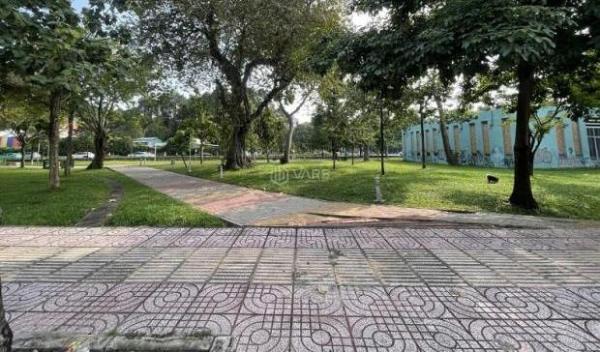 Bán Nhà mặt phố 92m²