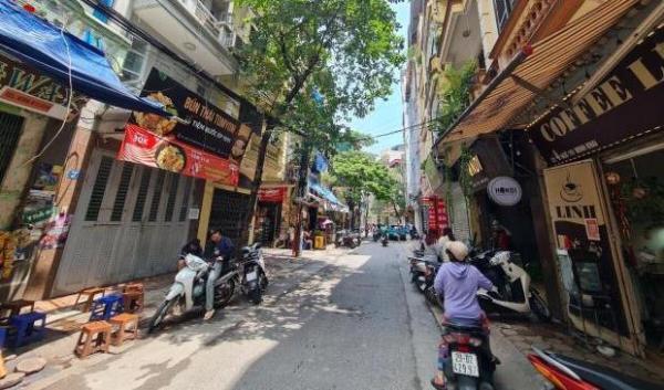 Cần bán Nhà mặt phố 46m²