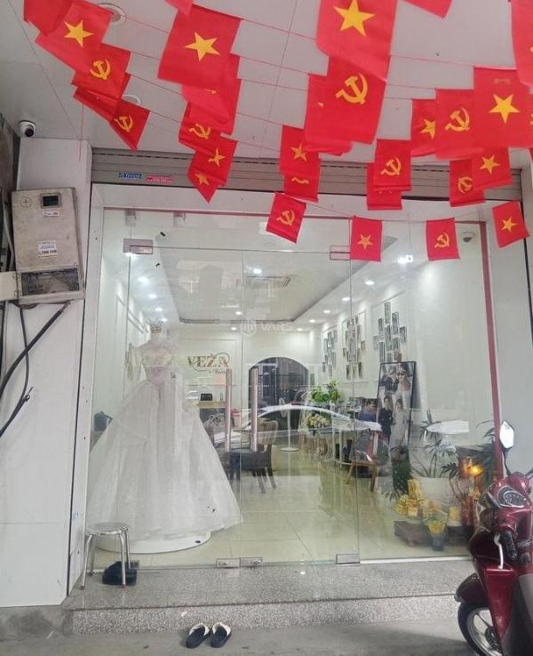 Nhà mặt 🆘 phố 1 mặt ngõ khâm thiên. đống đa. ô tô. vỉa hè. dt 83m2. giá 44.6 tỷ