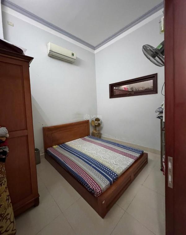 Chủ cần bán Nhà mặt phố 44m²