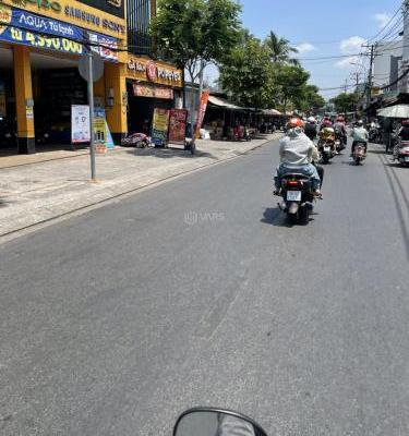 Bán Nhà mặt phố 983m²