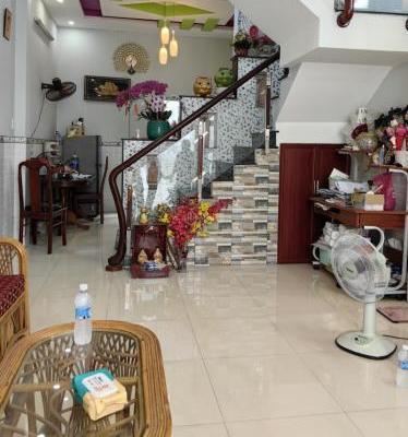 Cần bán Nhà mặt phố 90m²