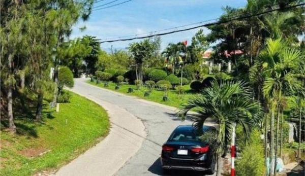 Bán Đất nền riêng lẻ 100m²