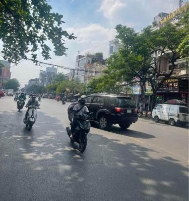 BÁN GẤP NHÀ MẶT PHỐ TÂN MAI, VỈA HÈ Ô 🏤 TÔ TRÁNH_DT 100M2, 4 TẦNG, MT 6M, 25TỶ