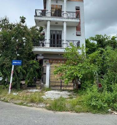 Bán Nhà mặt phố 96m²