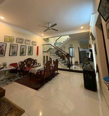 Cần bán Nhà mặt phố 152m²