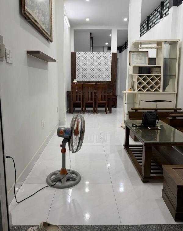 Cho thuê nhà nguyên căn gần chợ thủ đức 🏡 2pn 2wc, full nội thất, 7.5tr/tháng
