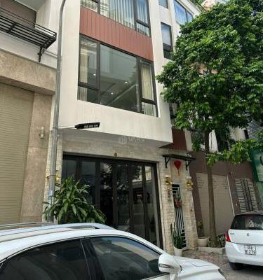 Cần bán Nhà mặt phố 90m²
