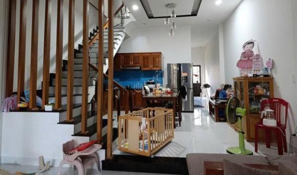 Bán nhà 2 🏡 tầng MT đường Thanh Lương 8 - Hòa Xuân. Hướng Đông Nam giá 6ty9 LH 09429*****