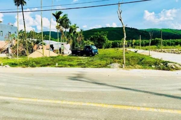 Chỉ 1 lô mặt tiền đường nhựa hoà tiến ☘ - giá 1,690 tỷ