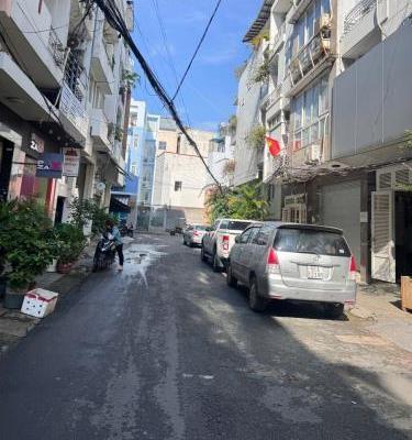Bán Nhà mặt phố 128m²