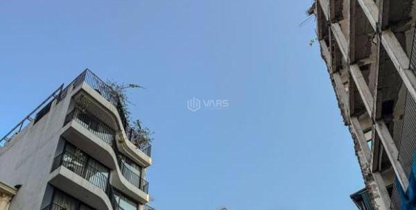 Bán Nhà mặt phố 165m²