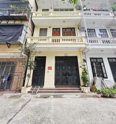 Cần bán Nhà trong hẻm 60m²