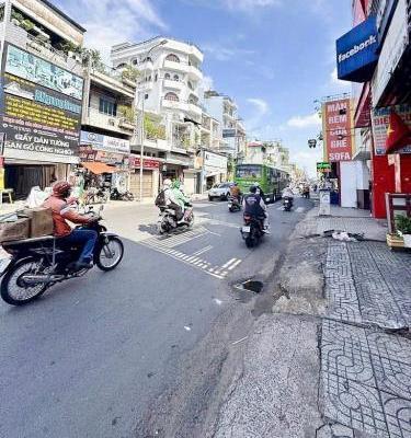 Mặt 🏤 Tiền Phụ Cận Chợ Bình Tiên Quận 6- 4.3x17m, 6 Tầng, Vỉa H.è 4m, Giá 14 Tỷ Cực Hiếm