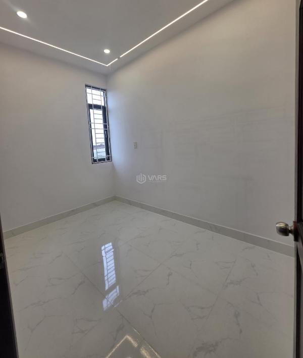 Bán gấp 🏚️ nhà 1 trệt 1 lầu xuân thới sơn hóc môn đường nguyễn văn bứa