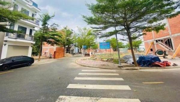 Chủ cần bán Đất nền riêng lẻ 100m²