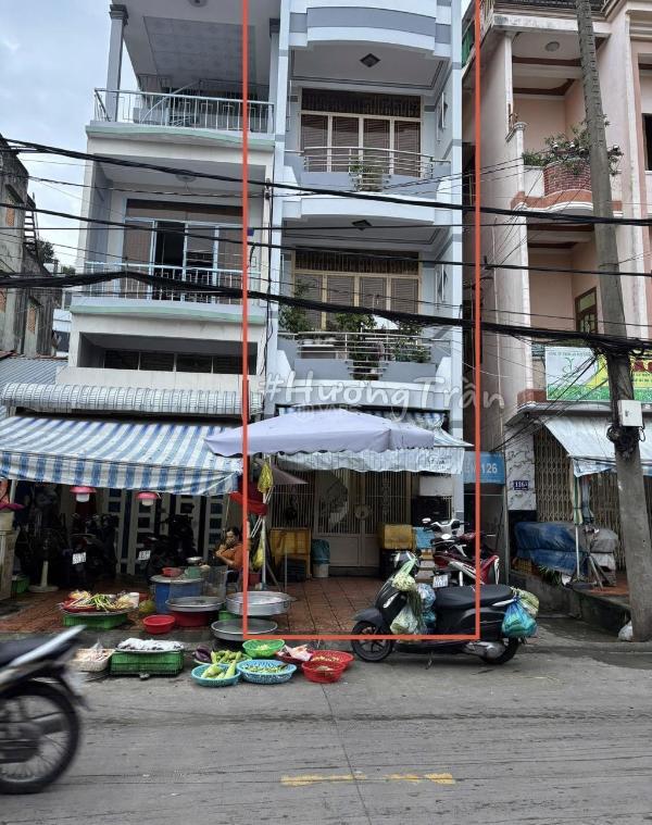 Bán Nhà mặt phố 224m²