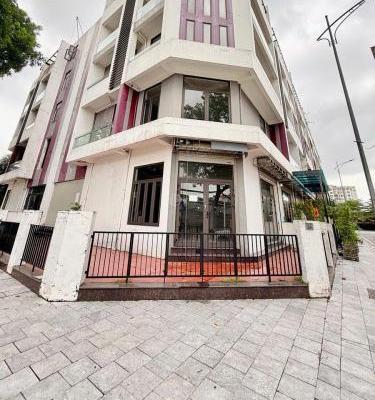 Chủ cần bán Nhà mặt phố 45m²