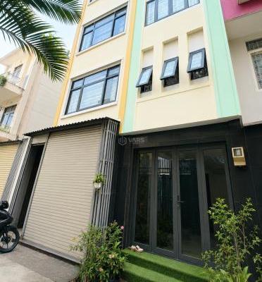 Bán Nhà mặt phố 64m²