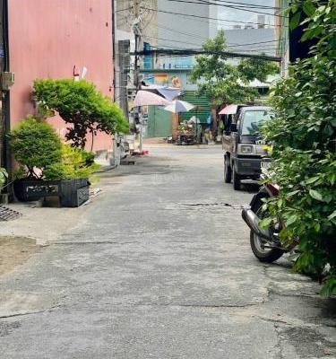 Bán Nhà trong hẻm 84m²