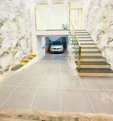 Bán Nhà mặt 🏠 phố Cổ Linh, Kinh Doanh - Dòng Tiền, 7 Tầng, Hầm Gara, Vị trí Đẹp nhất phố