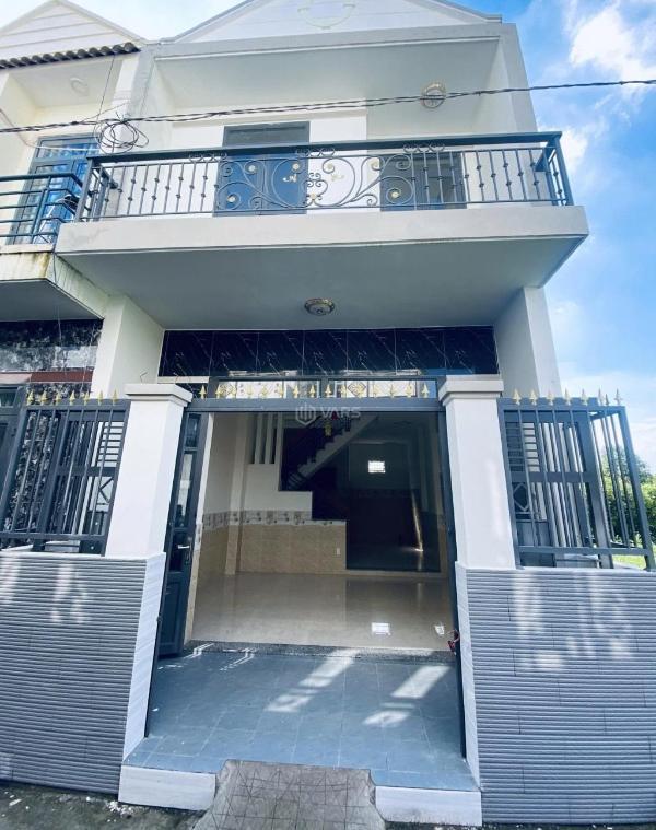 Nhà chính chủ sổ riêng hóc môn giá chỉ 650tr rộng 🏬 rãi thoáng mát