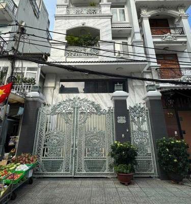 Bán nhà Quận 7 đường Mai Văn 🏘️ Vĩnh dt 6,5x20m,4 lầu giá 26,5 tỷ