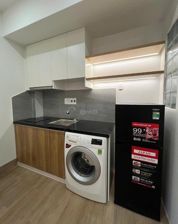 Nhà 🏢 3 5 tầng mặt tiền nguyễn thị minh khai thu nhập cao