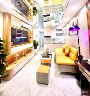 Nhà siêu 🔥 đẹp Hoàng Hoa Thám, Tây Hồ, 20m ra phố, ngõ rộng. 36m*5 tầng, giá nhỉnh 9 tỷ