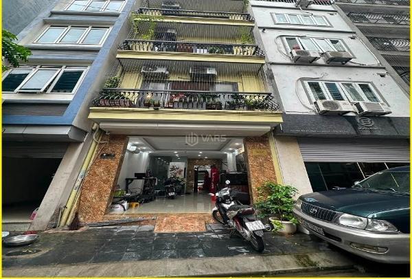 Bán nhà riêng đường lạc long quân, cầu giấy oto tránh kinh doanh 🏢 40m 18tỷ5