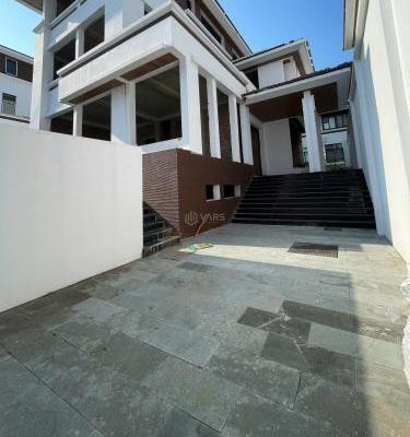 Bán cắt lỗ sâu căn biệt thự đơn lập view sân 🏤 Gold tại FLC Hạ Long. LH: 09150*****