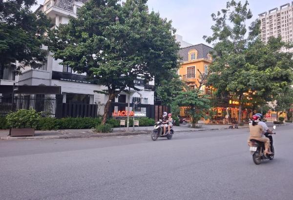 Bán biệt thự khu a kđt dương nội gần công viên dt 180m2 giá sốc 🆘 chỉ 35tỷ