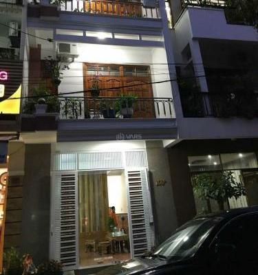 BÁN NHÀ 3 Tầng Mặt Tiền Đường Hoàng 🏚️ Văn Thụ NhaTrang. DT 45.5m2. Giá 12ty500