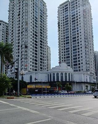 Gấp! Chỉ 4,99 tỷ Căn hộ 62m2-2Ngủ, Chung cư Iris Garden Trần 🔥 Hữu Dực