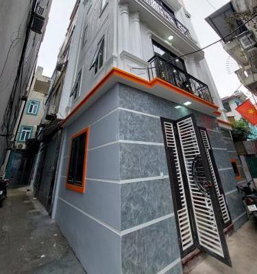Cần bán Nhà trong hẻm 37m²