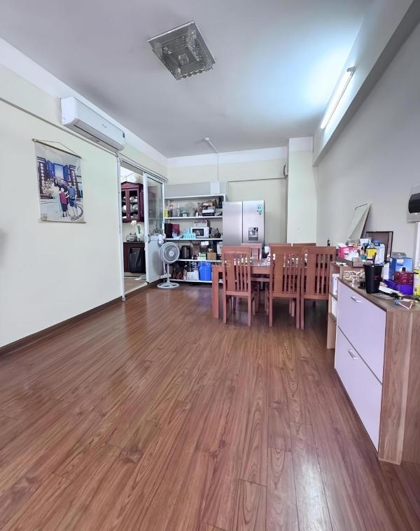 Bán căn hộ chung cư 2 🆘 phòng ngủ - dt 80m - lô góc - thoáng - giá chỉ 6 tỷ hơn