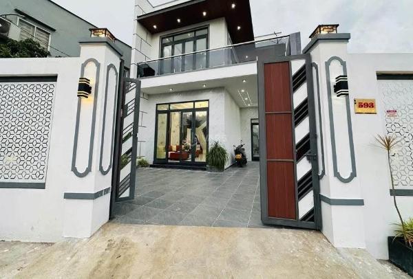 Chủ cần bán Nhà mặt phố 91m²