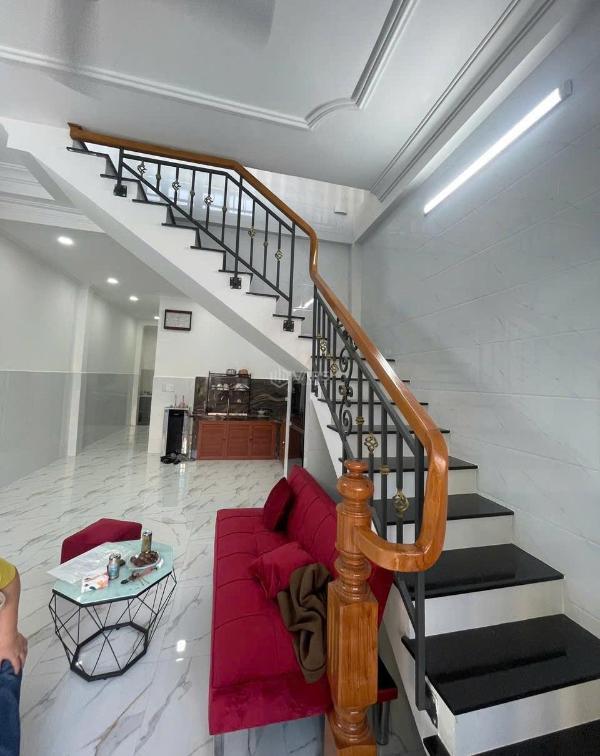 Bán nhà 2 🏚️ tầng sơn thủy gần trường đại học nha trang giá bán 6,2 tỷ