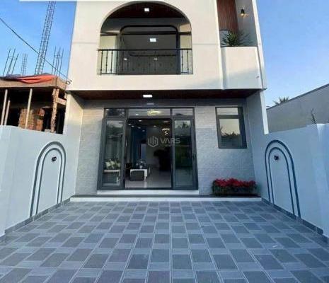 Bán Nhà mặt phố 105m²